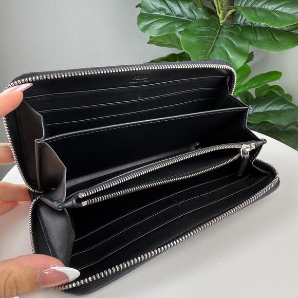 B120 💎✨Authentic Fendi DotCom LOng Zip Black Leather Wallet - Picture 5 of 6